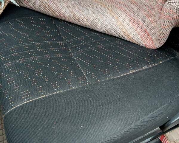 Красный ГАЗ 2705 Газель, объемом двигателя 2.3 л и пробегом 435 тыс. км за 1500 $, фото 13 на Automoto.ua