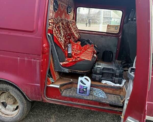 Красный ГАЗ 2705 Газель, объемом двигателя 2.5 л и пробегом 200 тыс. км за 2000 $, фото 1 на Automoto.ua