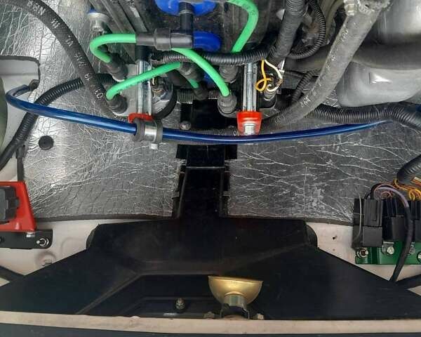 ГАЗ 2705 Газель, объемом двигателя 2.5 л и пробегом 206 тыс. км за 2000 $, фото 27 на Automoto.ua