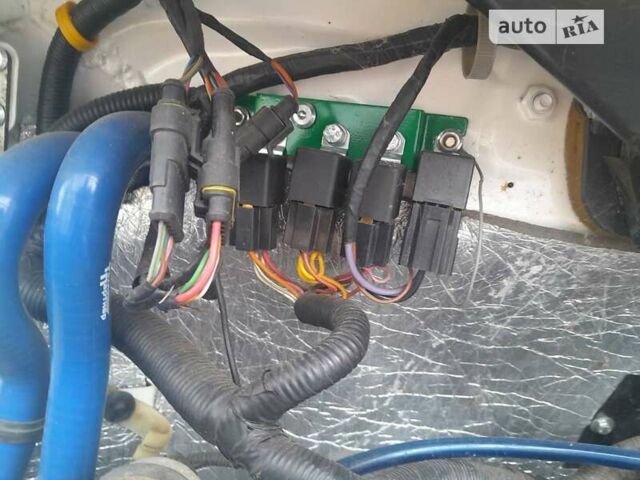 ГАЗ 2705 Газель, объемом двигателя 2.5 л и пробегом 206 тыс. км за 2000 $, фото 13 на Automoto.ua