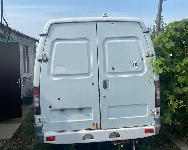 ГАЗ 2705 Газель, объемом двигателя 2.5 л и пробегом 206 тыс. км за 2000 $, фото 4 на Automoto.ua