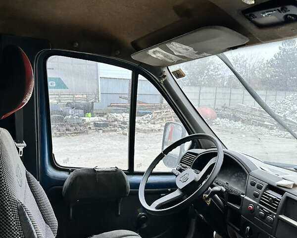 Синий ГАЗ 2705 Газель, объемом двигателя 0 л и пробегом 100 тыс. км за 2412 $, фото 4 на Automoto.ua