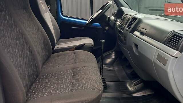 Синий ГАЗ 2705 Газель, объемом двигателя 2.89 л и пробегом 140 тыс. км за 3900 $, фото 2 на Automoto.ua