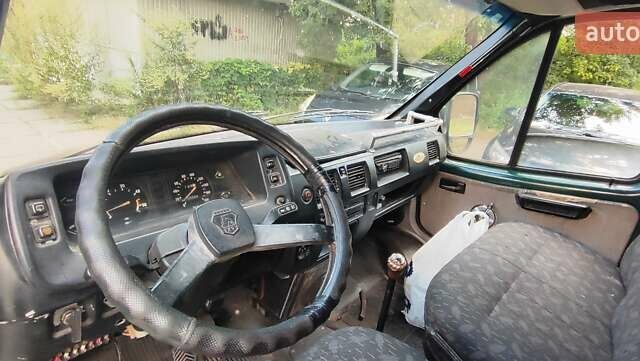 Зеленый ГАЗ 2705 Газель, объемом двигателя 0.15 л и пробегом 100 тыс. км за 2000 $, фото 3 на Automoto.ua