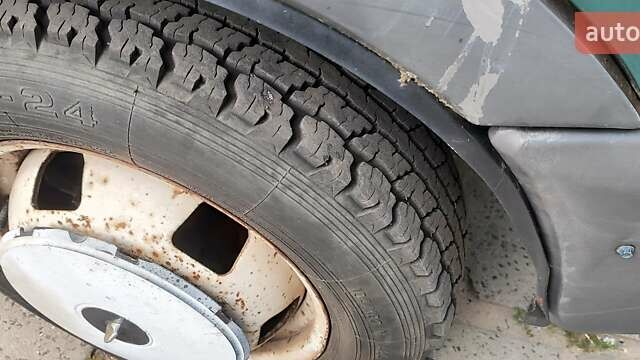 Зеленый ГАЗ 2705 Газель, объемом двигателя 0.15 л и пробегом 100 тыс. км за 2000 $, фото 6 на Automoto.ua