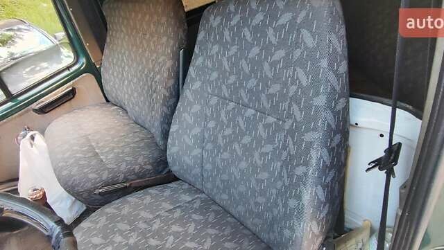 Зеленый ГАЗ 2705 Газель, объемом двигателя 0.15 л и пробегом 100 тыс. км за 2000 $, фото 4 на Automoto.ua