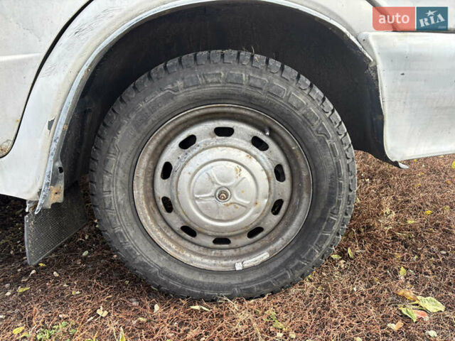 Білий ГАЗ 2752 Соболь, об'ємом двигуна 2.3 л та пробігом 35 тис. км за 1600 $, фото 6 на Automoto.ua