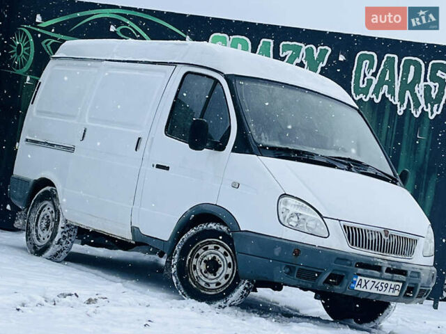 Белый ГАЗ 2752 Соболь, объемом двигателя 2.3 л и пробегом 221 тыс. км за 1900 $, фото 1 на Automoto.ua