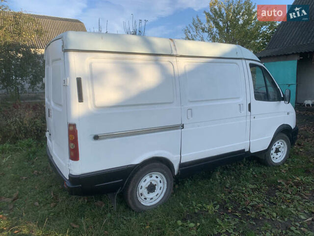 Белый ГАЗ 2752 Соболь, объемом двигателя 2.3 л и пробегом 130 тыс. км за 2500 $, фото 3 на Automoto.ua