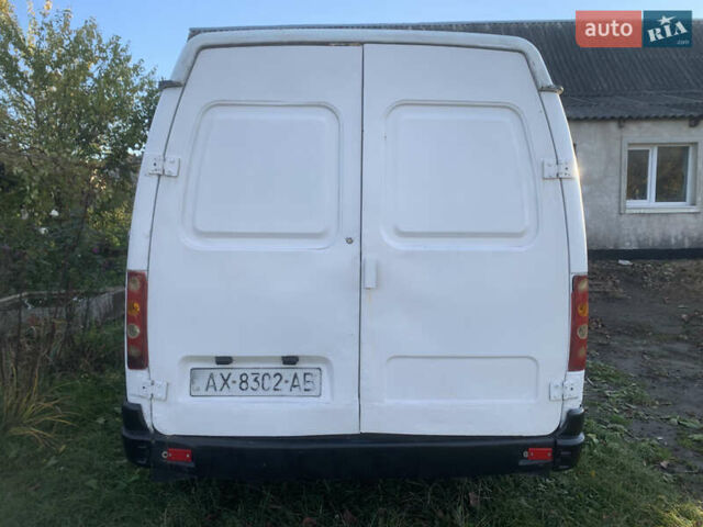 Белый ГАЗ 2752 Соболь, объемом двигателя 2.3 л и пробегом 130 тыс. км за 2500 $, фото 5 на Automoto.ua