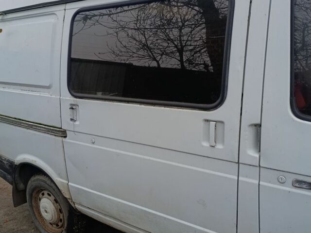Белый ГАЗ 2752 Соболь, объемом двигателя 2.3 л и пробегом 22 тыс. км за 1000 $, фото 5 на Automoto.ua