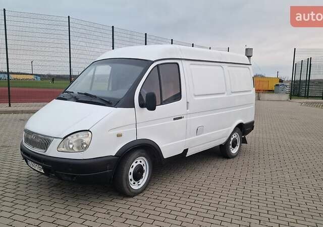 Белый ГАЗ 2752 Соболь, объемом двигателя 2.46 л и пробегом 214 тыс. км за 2200 $, фото 7 на Automoto.ua