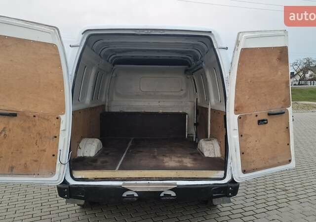 Белый ГАЗ 2752 Соболь, объемом двигателя 2.46 л и пробегом 214 тыс. км за 2200 $, фото 8 на Automoto.ua