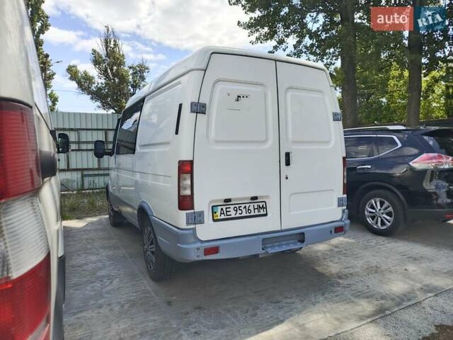 Белый ГАЗ 2752 Соболь, объемом двигателя 2.45 л и пробегом 244 тыс. км за 2500 $, фото 4 на Automoto.ua