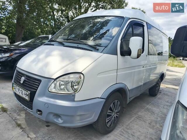 Белый ГАЗ 2752 Соболь, объемом двигателя 2.45 л и пробегом 244 тыс. км за 2500 $, фото 1 на Automoto.ua