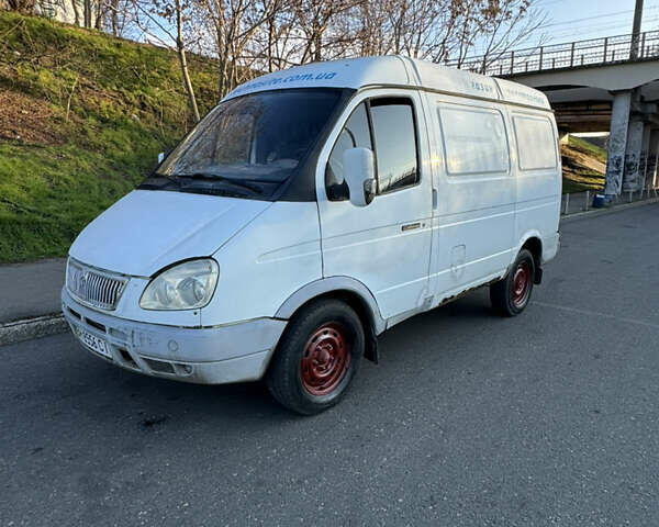 Белый ГАЗ 2752 Соболь, объемом двигателя 2.46 л и пробегом 200 тыс. км за 1850 $, фото 5 на Automoto.ua