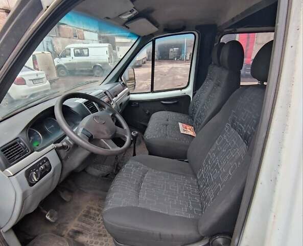Білий ГАЗ 2752 Соболь, об'ємом двигуна 2.8 л та пробігом 138 тис. км за 5800 $, фото 12 на Automoto.ua