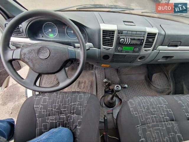 Білий ГАЗ 2752 Соболь, об'ємом двигуна 2.8 л та пробігом 138 тис. км за 5800 $, фото 13 на Automoto.ua