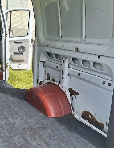 Белый ГАЗ 2752 Соболь, объемом двигателя 2.3 л и пробегом 88 тыс. км за 2300 $, фото 11 на Automoto.ua