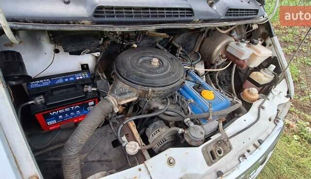 Белый ГАЗ 2752 Соболь, объемом двигателя 2.3 л и пробегом 88 тыс. км за 2300 $, фото 18 на Automoto.ua