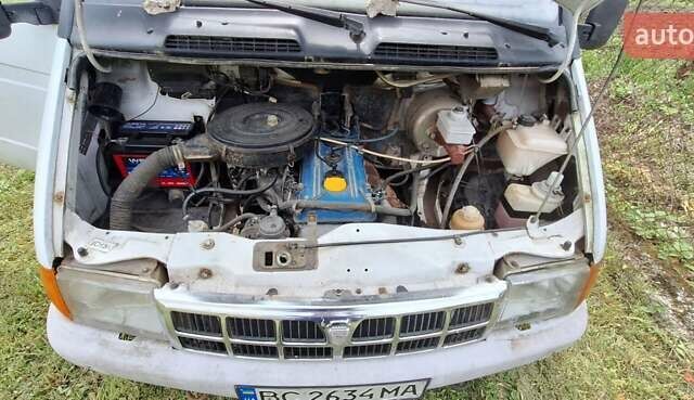 Белый ГАЗ 2752 Соболь, объемом двигателя 2.3 л и пробегом 88 тыс. км за 2300 $, фото 17 на Automoto.ua