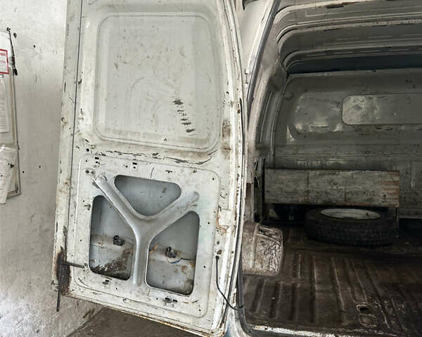 Белый ГАЗ 2752 Соболь, объемом двигателя 2.46 л и пробегом 256 тыс. км за 1499 $, фото 20 на Automoto.ua