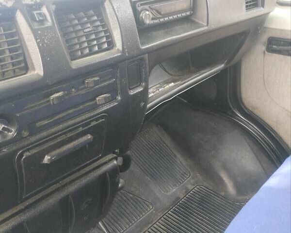 Білий ГАЗ 2752 Соболь, об'ємом двигуна 2.3 л та пробігом 97 тис. км за 1000 $, фото 17 на Automoto.ua