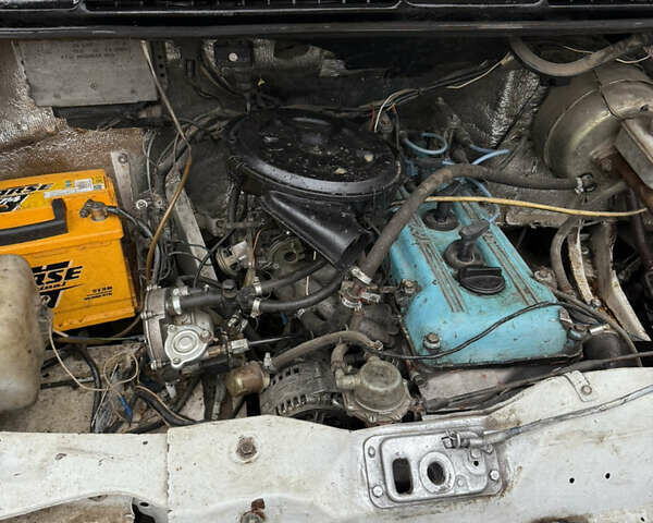 Белый ГАЗ 2752 Соболь, объемом двигателя 2.3 л и пробегом 500 тыс. км за 1100 $, фото 3 на Automoto.ua