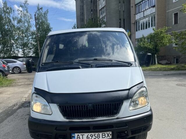 Белый ГАЗ 2752 Соболь, объемом двигателя 2.3 л и пробегом 250 тыс. км за 1400 $, фото 1 на Automoto.ua