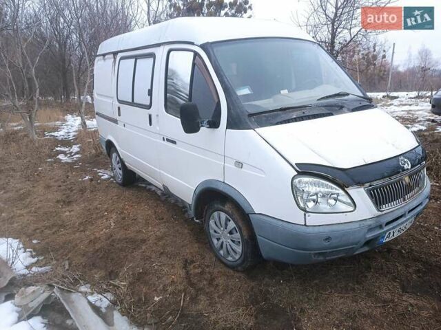 Белый ГАЗ 2752 Соболь, объемом двигателя 2.4 л и пробегом 200 тыс. км за 1450 $, фото 2 на Automoto.ua