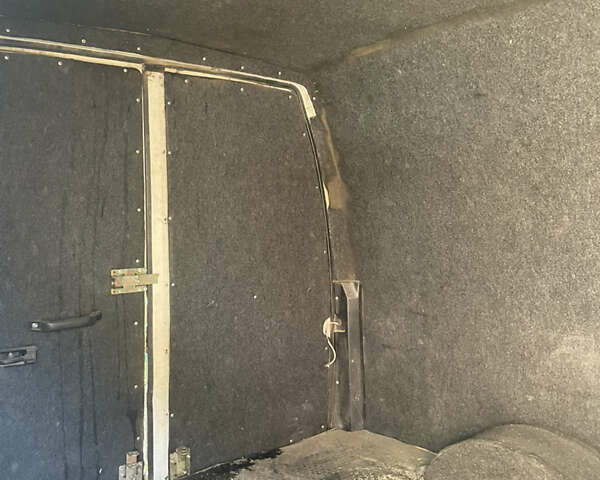 ГАЗ 2752 Соболь 2004 в Краснокутске на Automoto.ua Белый ГАЗ 2752 Соболь, объемом двигателя 2.14 л и пробегом 240 тыс. км за 2900 $, фото 2 на Automoto.ua