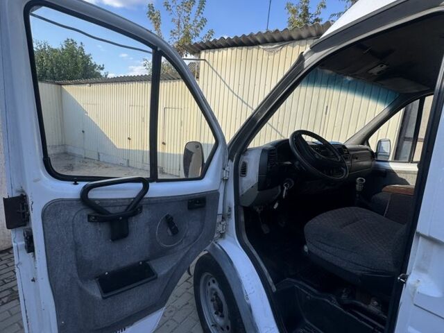 Білий ГАЗ 2752 Соболь, об'ємом двигуна 0 л та пробігом 165 тис. км за 2500 $, фото 4 на Automoto.ua