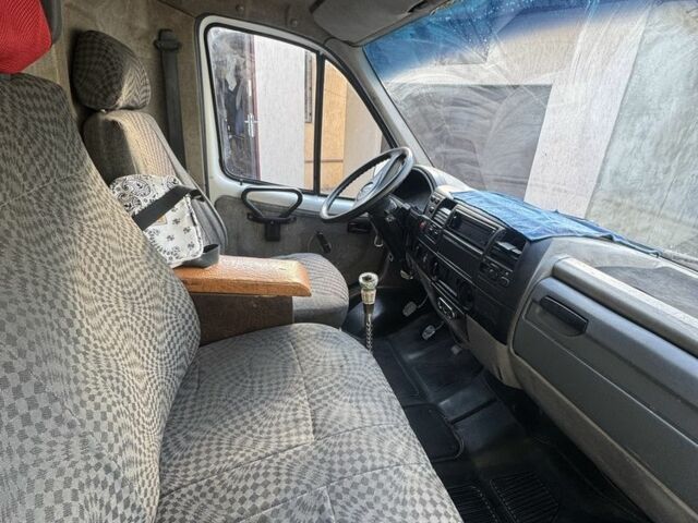 Білий ГАЗ 2752 Соболь, об'ємом двигуна 0 л та пробігом 165 тис. км за 2500 $, фото 12 на Automoto.ua