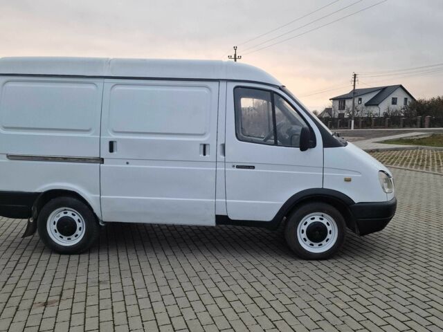 Белый ГАЗ 2752 Соболь, объемом двигателя 2.5 л и пробегом 214 тыс. км за 2200 $, фото 2 на Automoto.ua