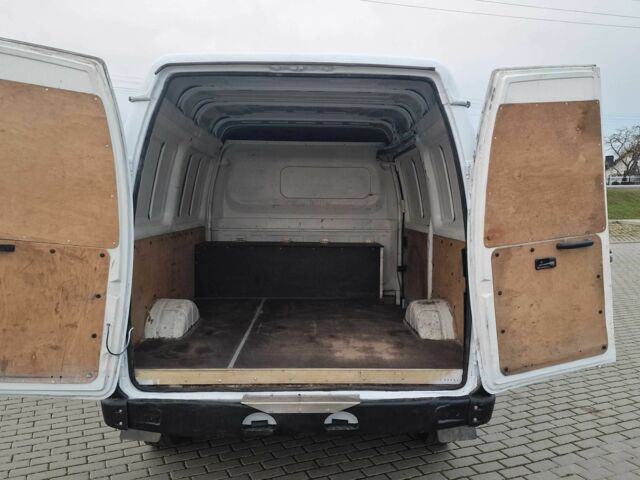 Белый ГАЗ 2752 Соболь, объемом двигателя 2.5 л и пробегом 214 тыс. км за 2200 $, фото 8 на Automoto.ua