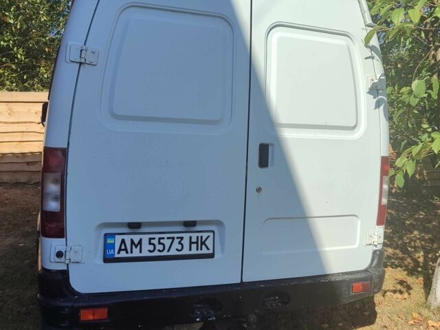 ГАЗ 2752 Соболь 2007 в Коростене на Automoto.ua Белый ГАЗ 2752 Соболь, объемом двигателя 2.5 л и пробегом 52 тыс. км за 3000 $, фото 1 на Automoto.ua