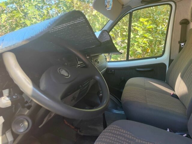 ГАЗ 2752 Соболь 2007 в Коростене на Automoto.ua Белый ГАЗ 2752 Соболь, объемом двигателя 2.5 л и пробегом 52 тыс. км за 3000 $, фото 4 на Automoto.ua