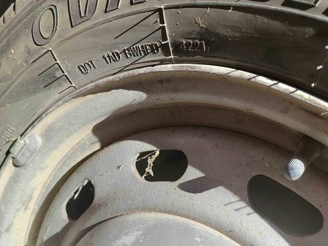 ГАЗ 2752 Соболь 2007 в Коростене на Automoto.ua Белый ГАЗ 2752 Соболь, объемом двигателя 2.5 л и пробегом 52 тыс. км за 3000 $, фото 2 на Automoto.ua