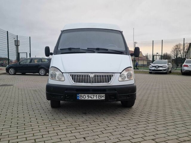 Белый ГАЗ 2752 Соболь, объемом двигателя 2.5 л и пробегом 214 тыс. км за 2200 $, фото 1 на Automoto.ua