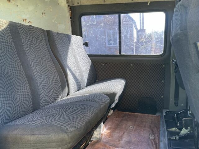 Білий ГАЗ 2752 Соболь, об'ємом двигуна 2.5 л та пробігом 237 тис. км за 1404 $, фото 4 на Automoto.ua