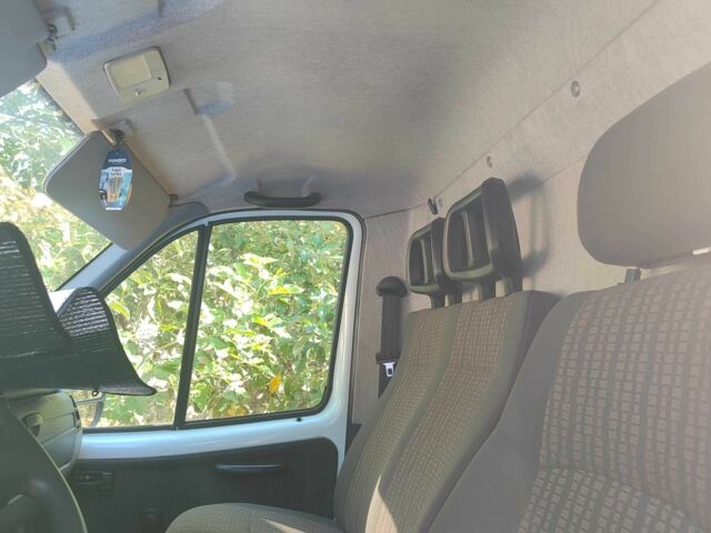 ГАЗ 2752 Соболь 2007 в Коростене на Automoto.ua Белый ГАЗ 2752 Соболь, объемом двигателя 2.5 л и пробегом 52 тыс. км за 3000 $, фото 3 на Automoto.ua