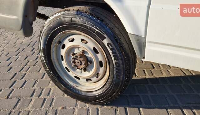 Белый ГАЗ 2752 Соболь, объемом двигателя 0 л и пробегом 1 тыс. км за 3000 $, фото 2 на Automoto.ua