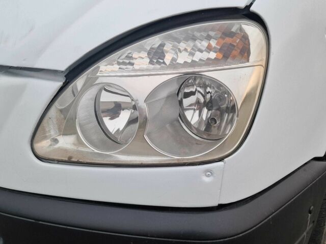 Белый ГАЗ 2752 Соболь, объемом двигателя 2.5 л и пробегом 214 тыс. км за 2200 $, фото 10 на Automoto.ua