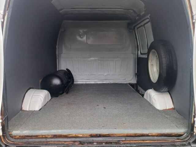 Білий ГАЗ 2752 Соболь, об'ємом двигуна 2.5 л та пробігом 190 тис. км за 2400 $, фото 3 на Automoto.ua