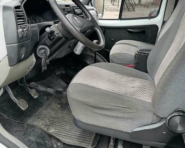Білий ГАЗ 2752 Соболь, об'ємом двигуна 2.46 л та пробігом 3 тис. км за 4000 $, фото 6 на Automoto.ua