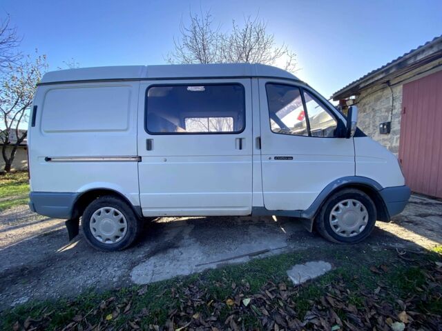 Белый ГАЗ 2752 Соболь, объемом двигателя 2.5 л и пробегом 230 тыс. км за 2600 $, фото 2 на Automoto.ua