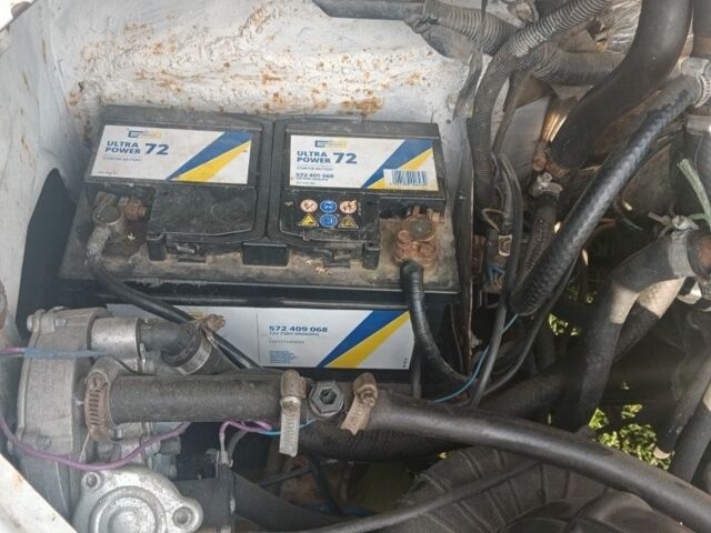 Белый ГАЗ 2752 Соболь, объемом двигателя 2.4 л и пробегом 193 тыс. км за 1700 $, фото 11 на Automoto.ua