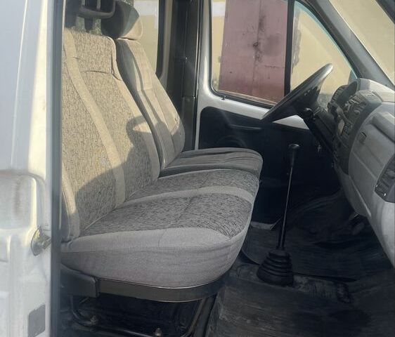 Білий ГАЗ 2752 Соболь, об'ємом двигуна 2.5 л та пробігом 215 тис. км за 1500 $, фото 4 на Automoto.ua