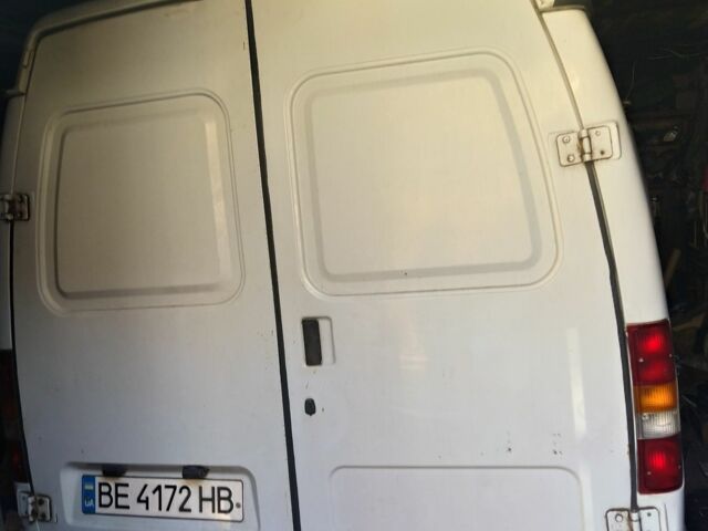 Белый ГАЗ 2752 Соболь, объемом двигателя 2.3 л и пробегом 86 тыс. км за 1800 $, фото 1 на Automoto.ua