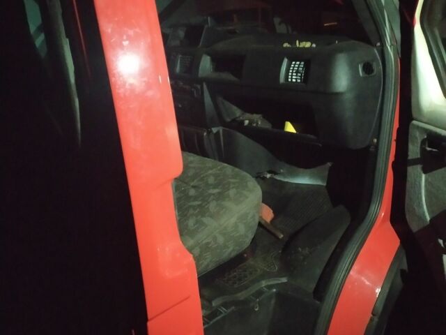 Червоний ГАЗ 2752 Соболь, об'ємом двигуна 0 л та пробігом 123 тис. км за 2901 $, фото 8 на Automoto.ua